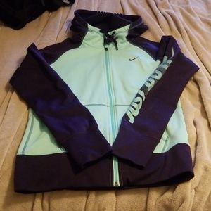 Womens nike elite hooded jacket